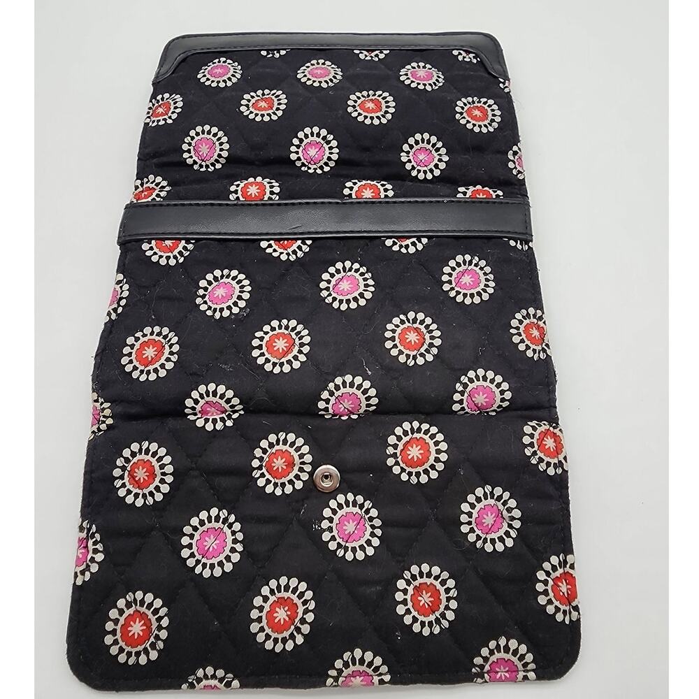 Vera Bradley Tri-Fold Black Quilted Wallet - Picture 5 of 6